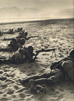Troops of the Japanese 18th Infantry Regiment at the west bank of the Han River, Battle of Zaoyang-Yichang, Hubei, China, 31 May 1940; note Type 11 light machine guns