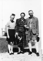 Heinrich Himmler with his wife and daughter, date unknown