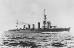 Foto retocada del crucero ligero clase Sendai, hacia 1924-25