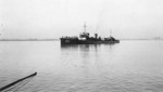 Mutsuki frente a Shanghai, China, 1926, foto tomada por USS Barker (DD-123)