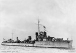 Starboard side view of destroyer HMAS Vampire, circa 1940