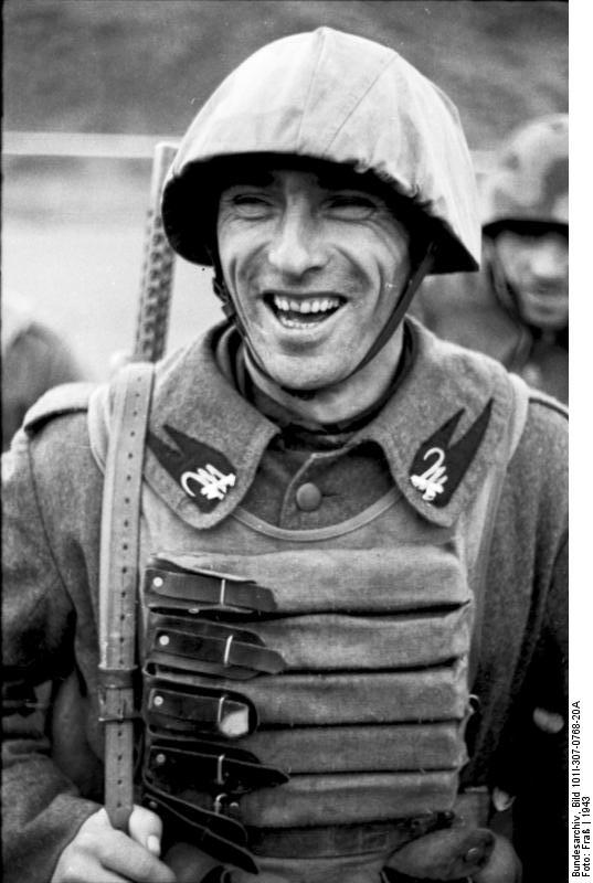 Soldier of the Italian Social Republic, northern Italy, 1943, photo 1 of 2