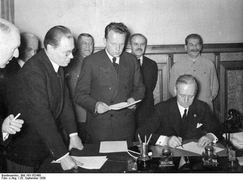 Photo Ribbentrop Signing The German Soviet Non Aggression Pact Moscow Russia Aug