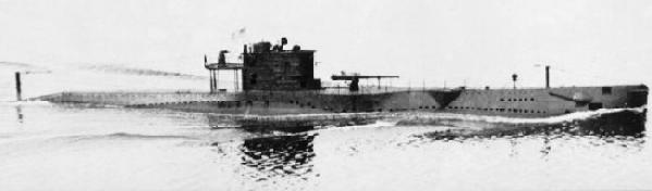 USS S-28 underway, circa 1940s
