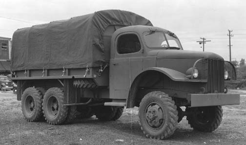 [Photo] REO US6 Studebaker-design 2 1/2-ton 6x6 transport truck, built