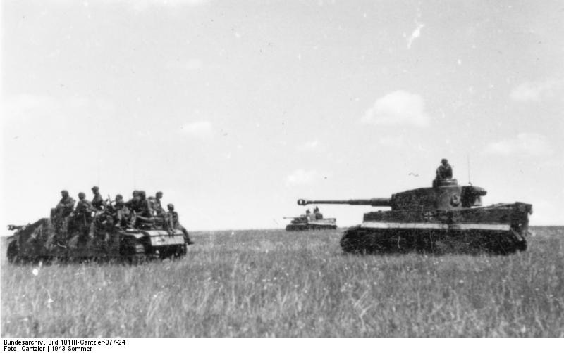 COMBAT TANK CARRO ARMATO StuG n.11 G Kursk USSR 1943 III Ausf 
