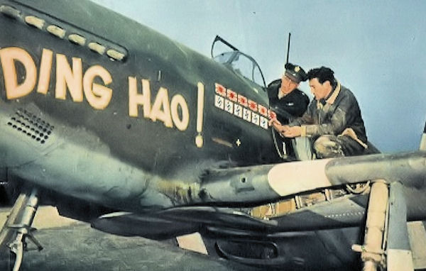 P-51B Mustang “Ding Hao!” and Maj James Howard (in cap) of the 356th Fighter Squadron at RAF Boxted, Essex, England, UK; early 1944. See Comment below.