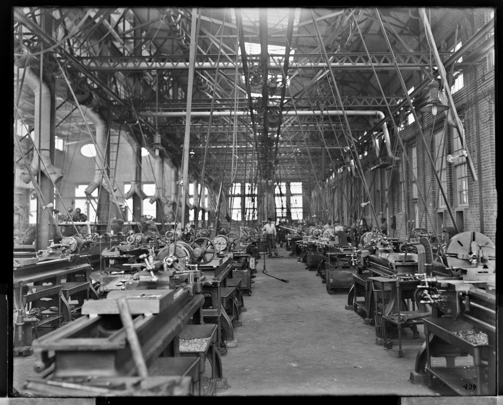 Machine shop, Norfolk Navy Yard, Portsmouth, Virginia, United States, 2 Feb 1905