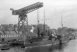Arsenal de Brest file photo (battleship Danton, 1910) [27740]