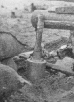 Type L anti-tank grenade file photo [28534]