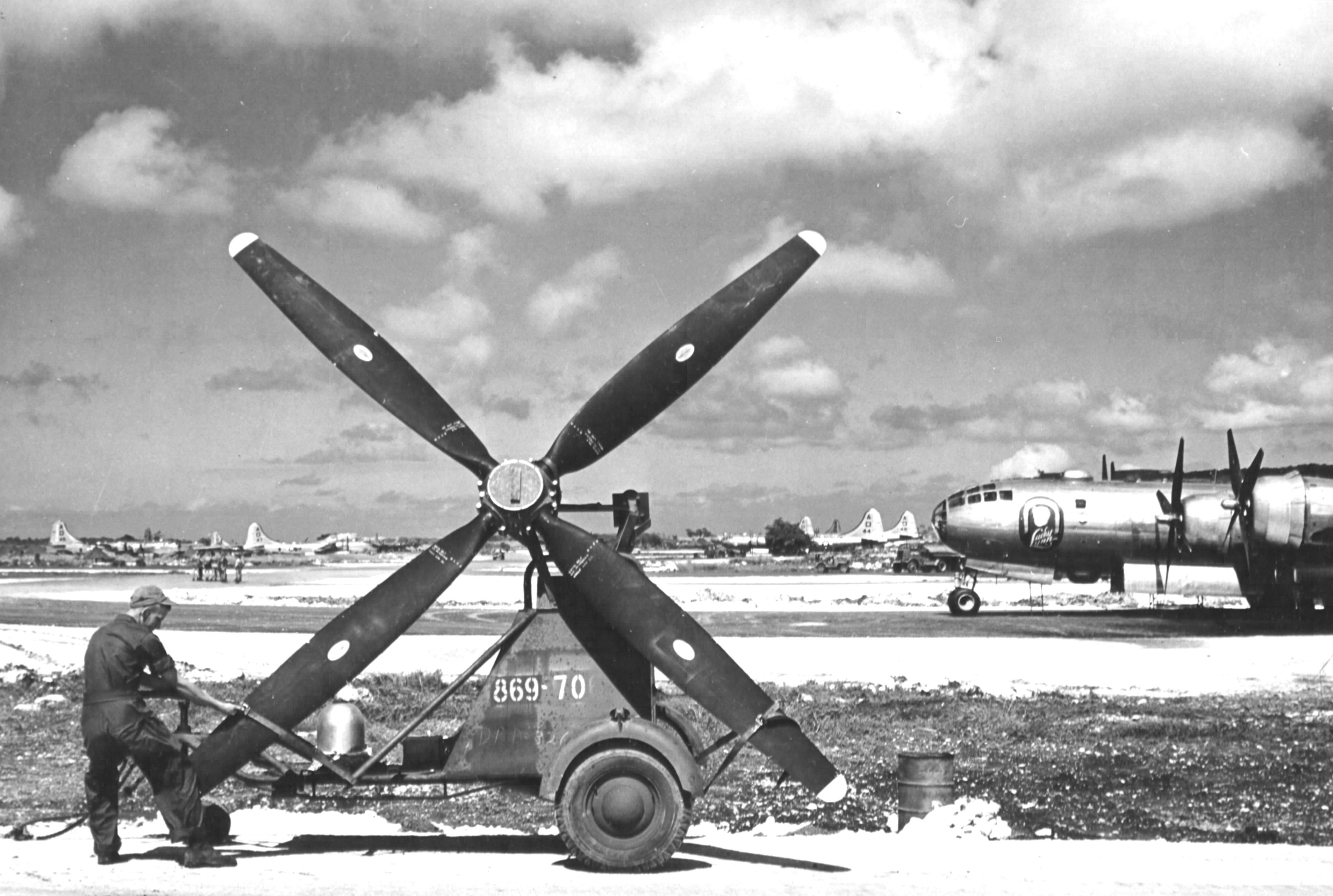 Первые немецкие самолеты. Самолет b-29 Superfortress. Б 29 Сайпан. Б29 во второй мировой. В-29 Superfortress in Saipan.