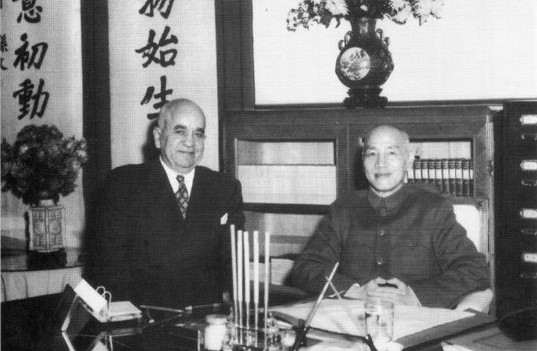 Morris Cohen and Chiang Kaishek, Taiwan, early 1950s