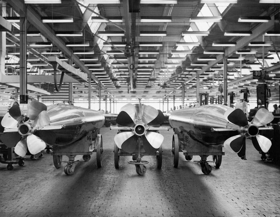 Propellers and after-bodies of Mark XV torpedoes at the Amertorp torpedo factory, Forest Park, Illinois, United States, 17 Aug 1944.