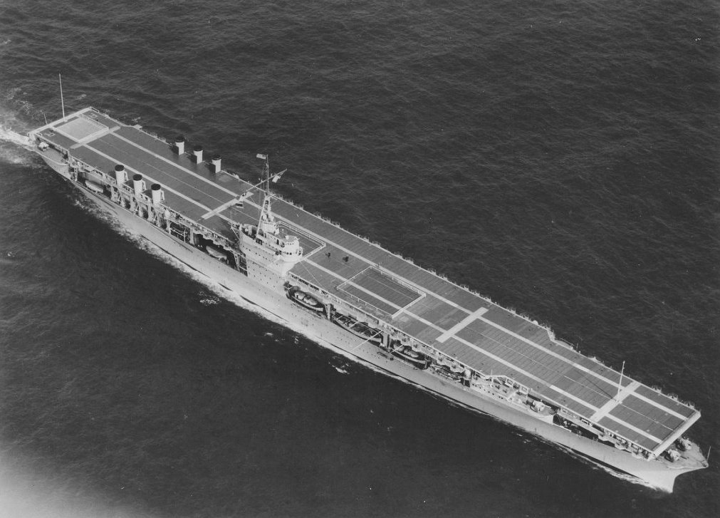 USS Ranger underway shortly after her commissioning, circa 1933.