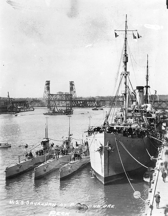 USS Savannah with USS S-27, USS S-29, and USS S-25, Portland, Oregon, 1920s