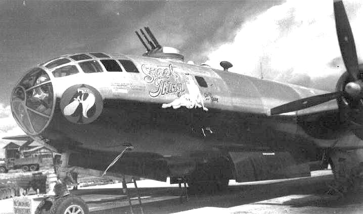 [Photo] B-29 Superfortress “Sweet Thing” of the 678th Bomb Squadron ...