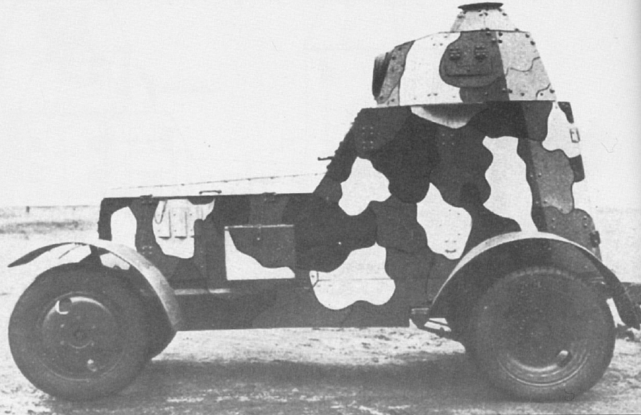 Samochód pancerny wz.34 with the so-called 'Japanese camouflage' (used by the Polish forces until 1936), mid-1930s
