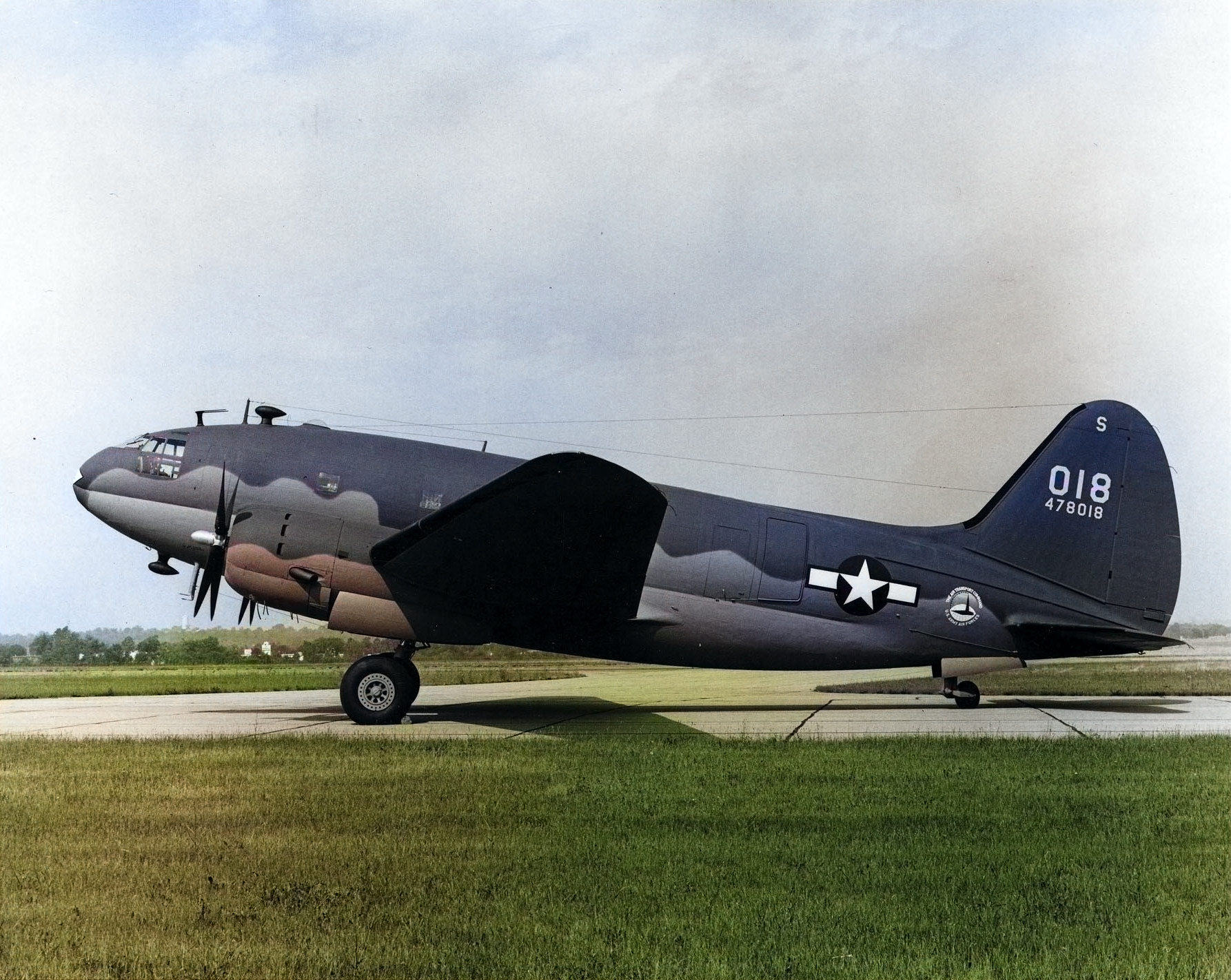 [Photo] C-46D Commando of the USAAF Transport Command, 1945-46 ...