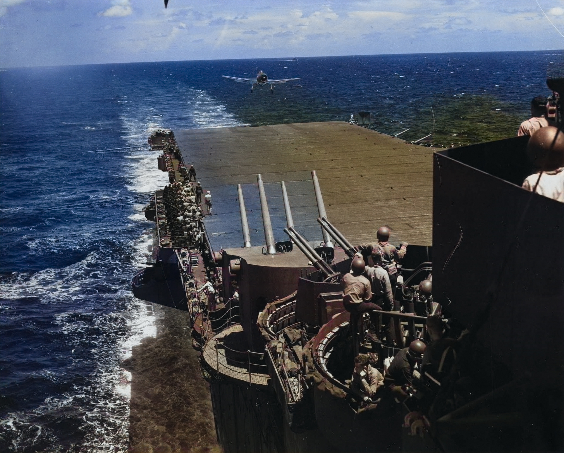 [photo] Looking Aft From The Signal Bridge Of Uss Lexington Essex Class With 40mm Bofors Mount