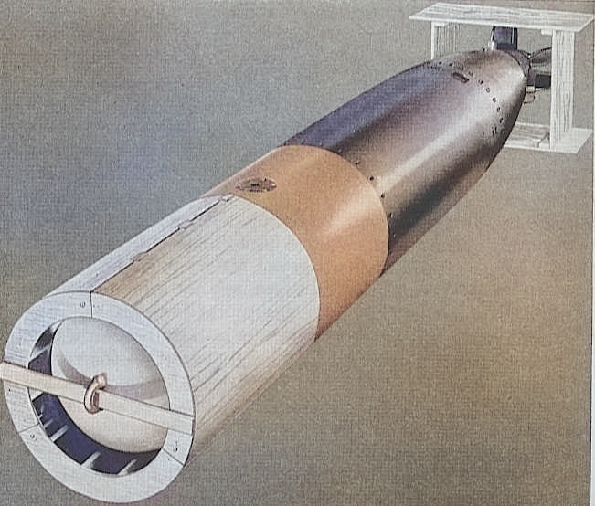 Drawing of the Mark XIII aerial torpedo showing the wooden tail shroud and the plywood drag ring on the nose. Both were designed to stabilize the torpedo during the drop and then break off on impact with the water. [Colorized by WW2DB]