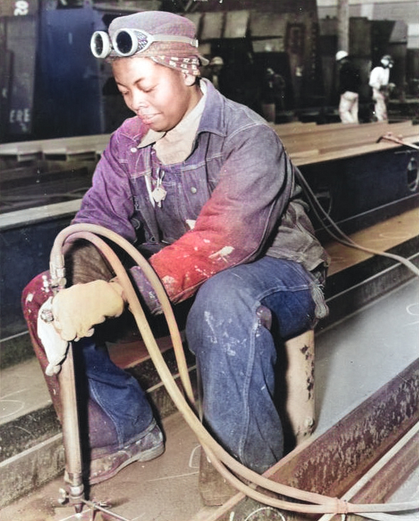 Female African-American shipyard worker Anna Bland working on Liberty ship SS George Washington Carver at Kaiser Richmond No. 1 Yard, Richmond, California, United States, Apr 1943 [Colorized by WW2DB]