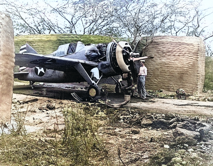 [Photo] F2A-3 Buffalo fighter possibly of USMC squadron VMF-212 being ...