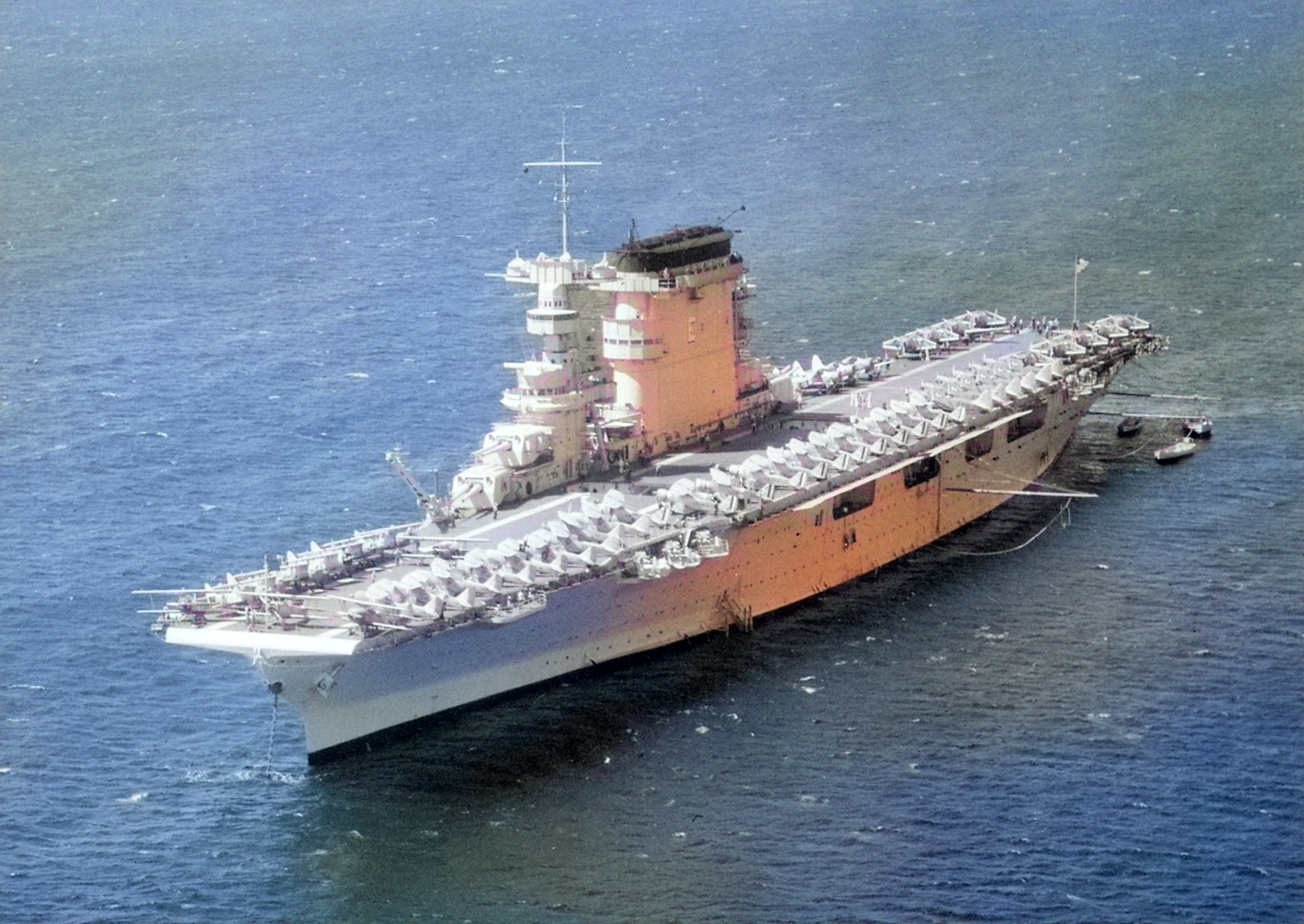 [Photo] USS Lexington at anchor off Honolulu, Hawaii, 8 Apr 1938 ...