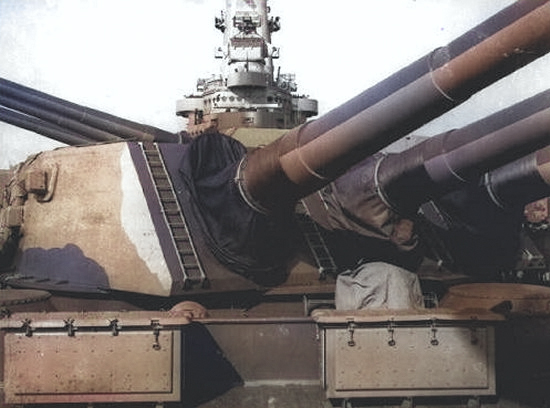 Close-up view of a turret aboard North Carolina, New York Navy Yard, Brooklyn, New York, United States, circa Apr 1941 [Colorized by WW2DB]