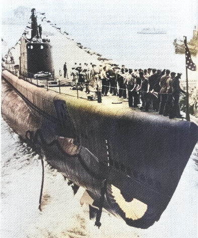 Launching of submarine Snook, Portsmouth Naval Shipyard, Kittery, Maine, 15 Aug 1942, photo 2 of 2 [Colorized by WW2DB]