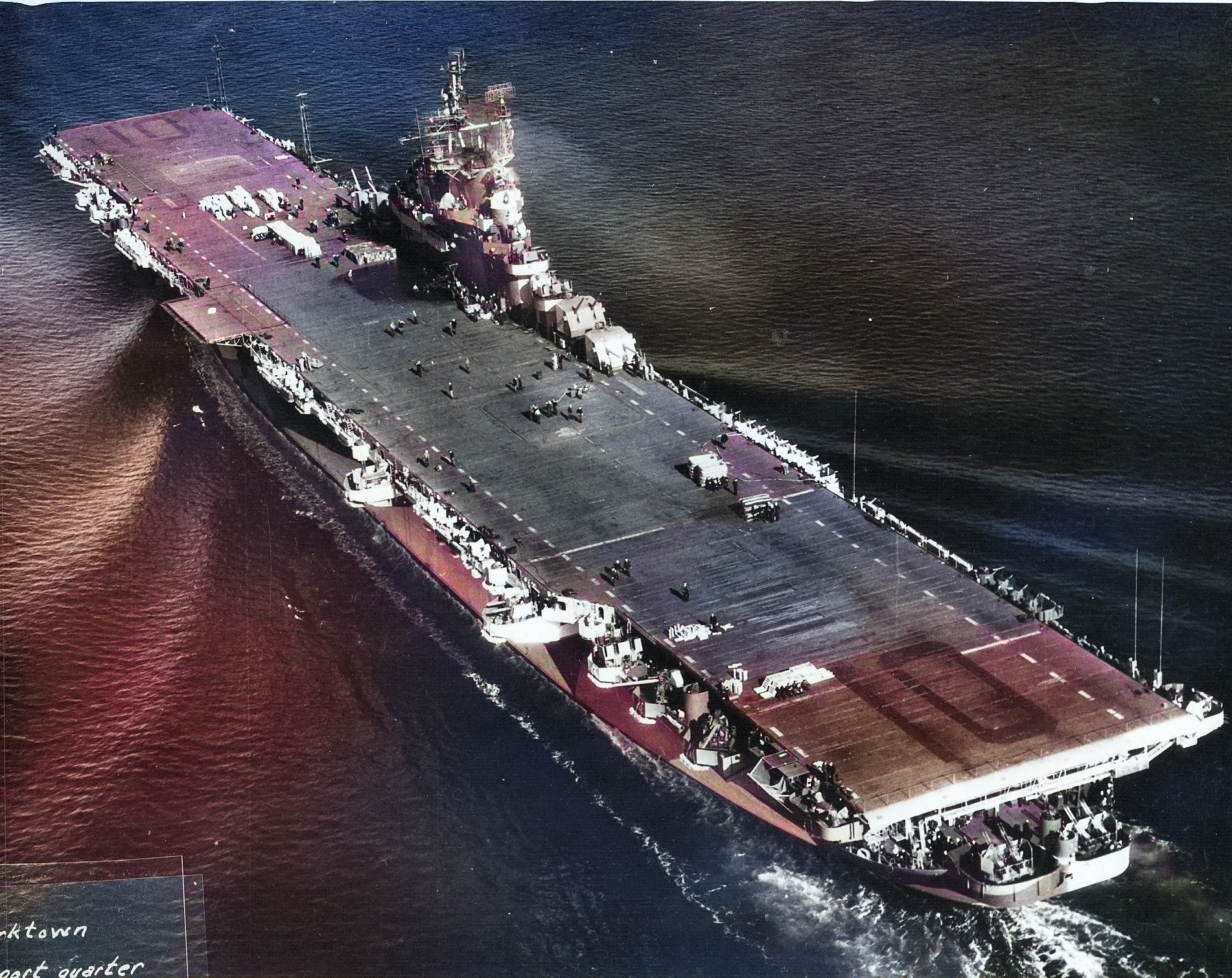 [photo] Uss Yorktown Underway, Sep 1944; Note Measure 33 10a Camouflage 