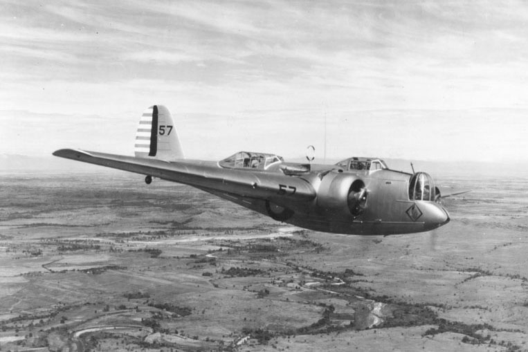 [Photo] B-10B Bomber In Flight, Circa Early- To Mid-1935 | World War II ...