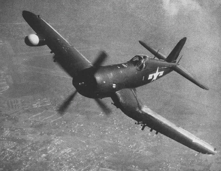 [photo] F4u 5n Corsair Nightfighter In Flight Late 1940s Seen In Nov