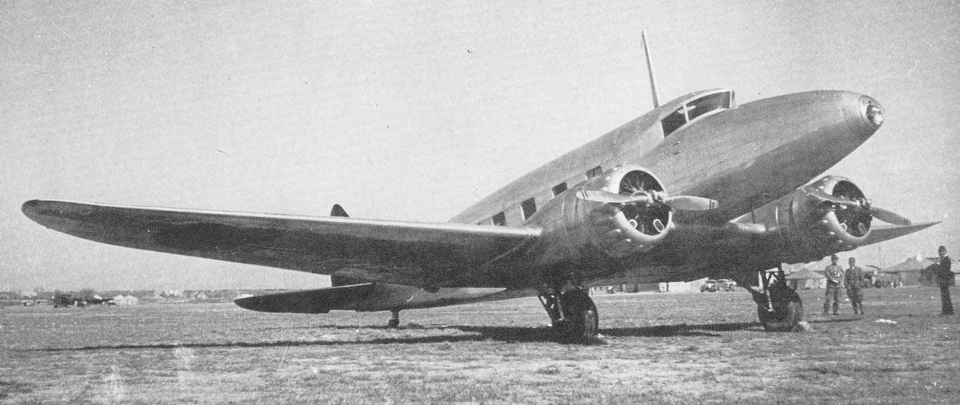 Ki-34 aircraft at rest, date unknown