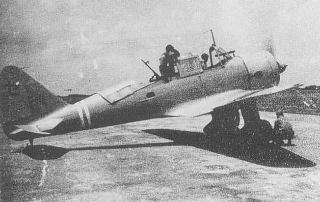 Ki-36 aircraft and its crew, date unknown