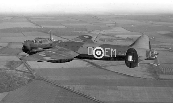 RAF 207 Squadron Manchester in flight, circa 1940-1941