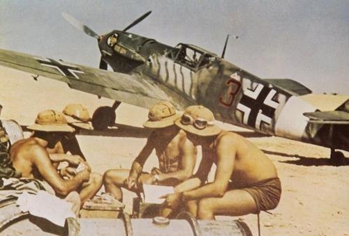 Crew of a Bf 109 fighter in North Africa, date unknown
