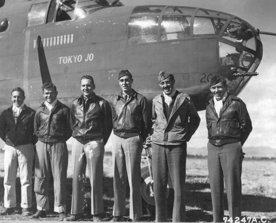 B-25 Mitchell bomber 'Tokyo Jo' with crew of 11th Bomb Squadron, US 341st Bomb Group, China, 2 Feb 1943
