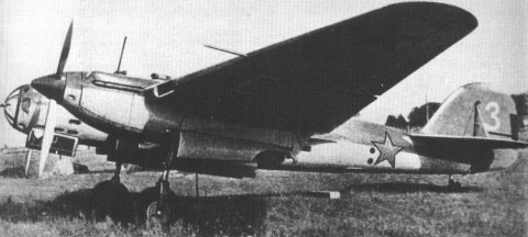 [Photo] Ar-2 variant of the SB-2 bomber, post-1941 | World War II Database