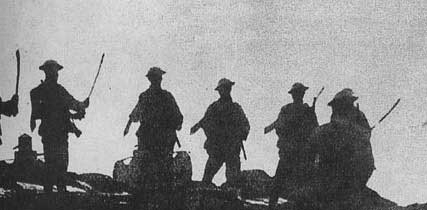 Chinese troops brandishing their swords atop the Great Wall, 1933