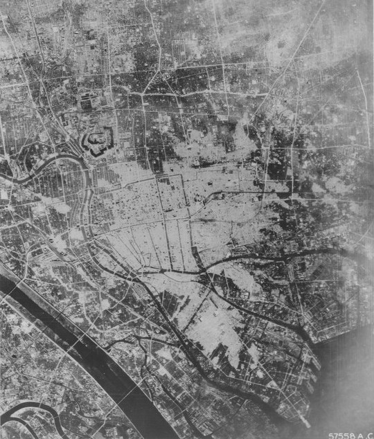 Aerial view of Osaka, Japan, seen from an American bomber, circa Jul 1945