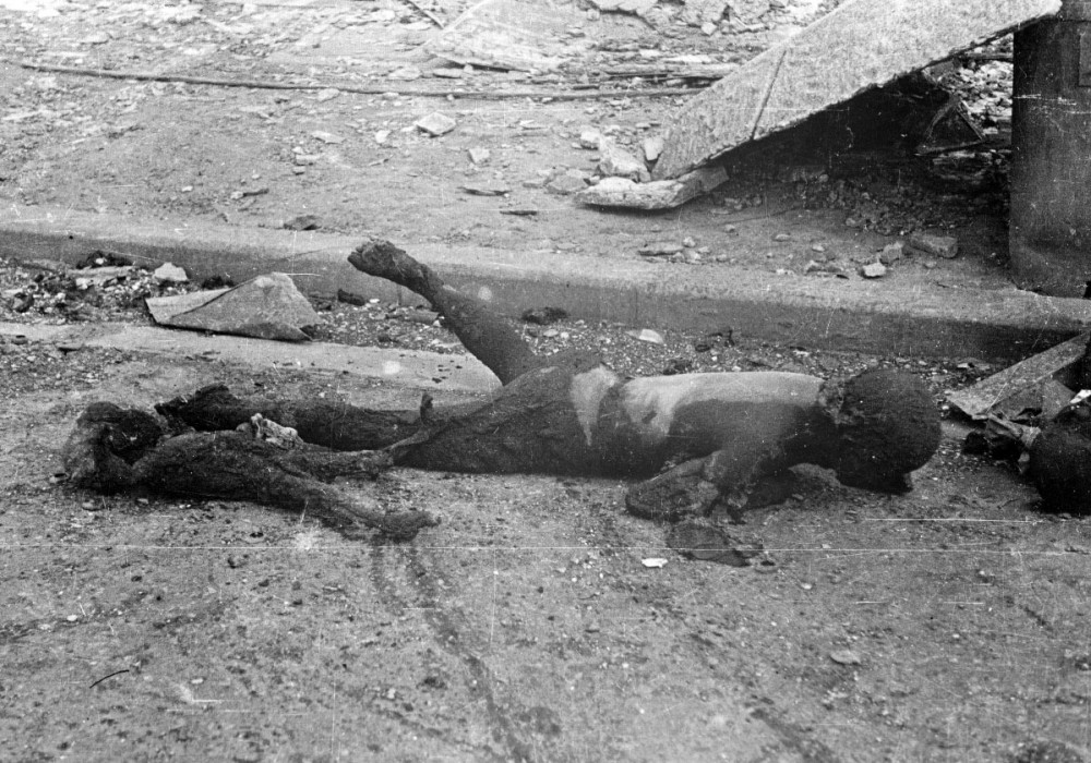 Charred mother and child after the Operation Meetinghouse bombing, Tokyo, Japan, 10 Mar 1945