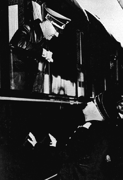 Hitler and Mussolini at Brennero in the Brenner Pass, Italy, 18 Mar 1938, photo 2 of 2