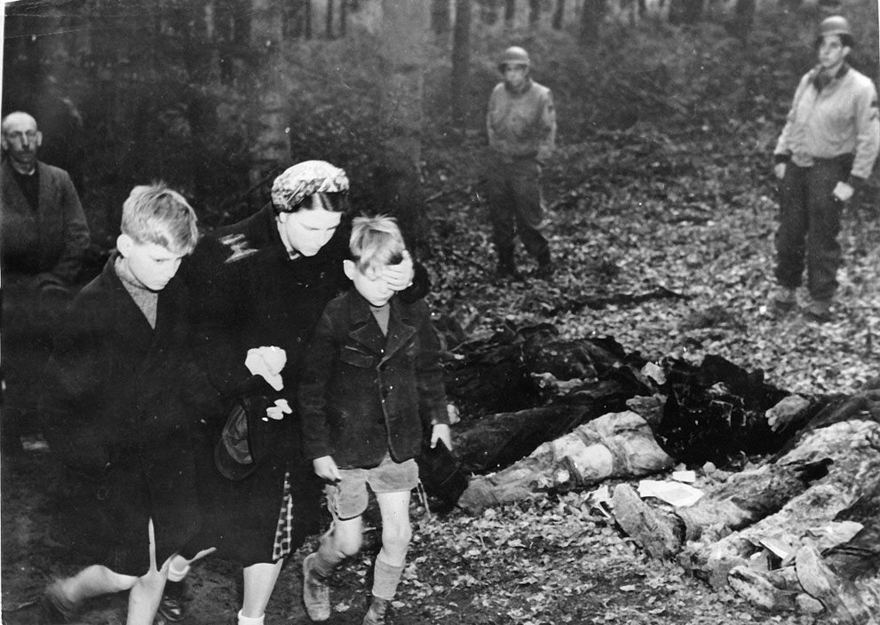 German citizens made aware of the atrocities at a nearby prisoners of war camp for captured Soviets, Suttrop, Germany, May 1945