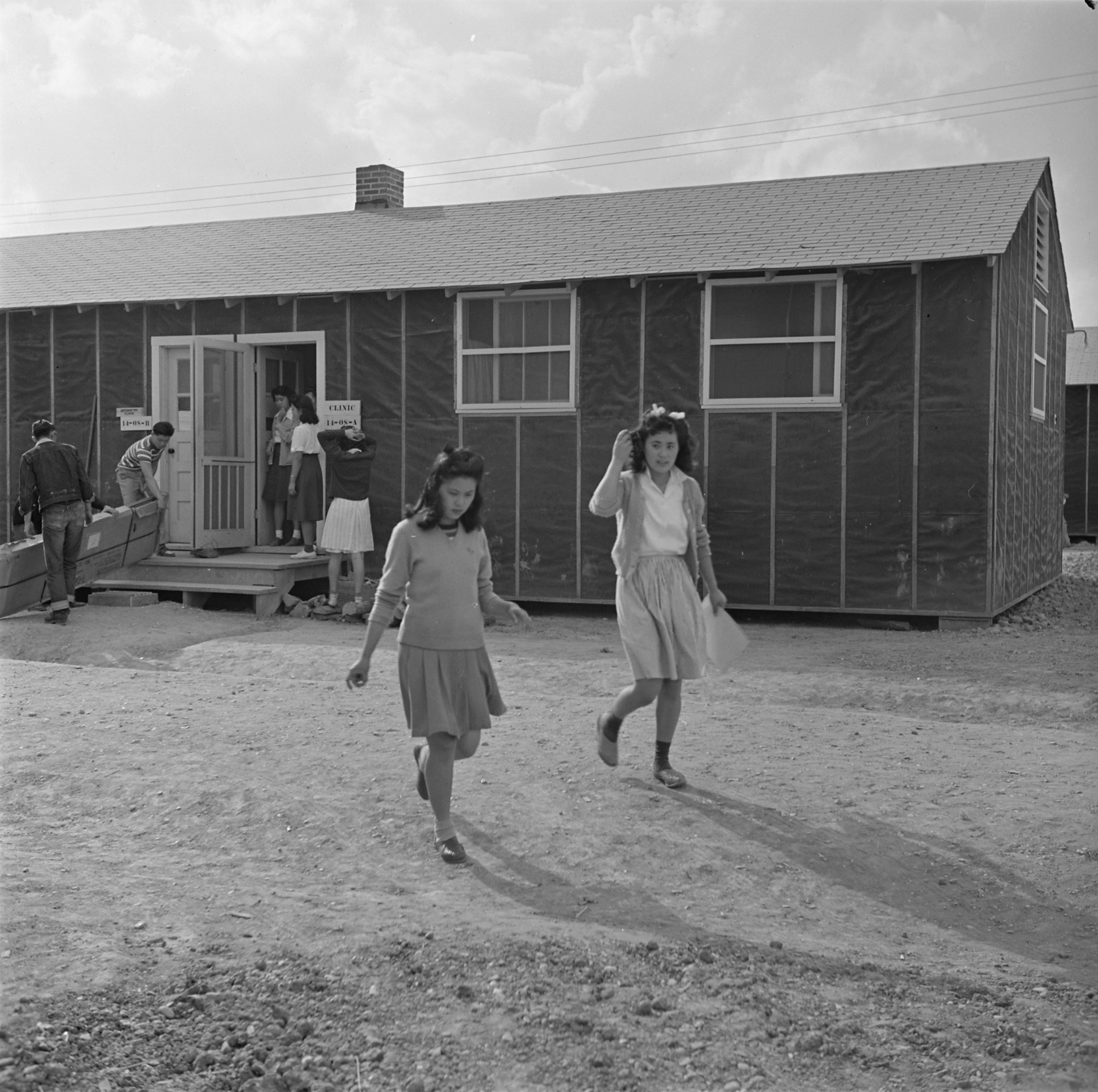 Field clinic building, Jerome War Relocation Center, Arkansas, United States, 17 Nov 1942