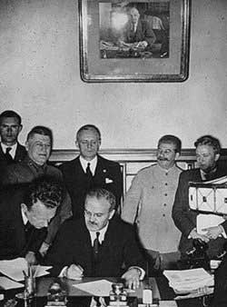 Molotov-Ribbentrop Pact file photo [433]