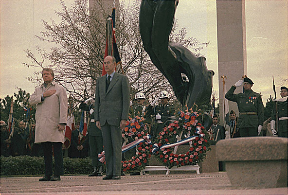 Jimmy Carter and Giscard d'Estaing visited monument on Omaha Beach, Normandy, 5 Jan 1978
