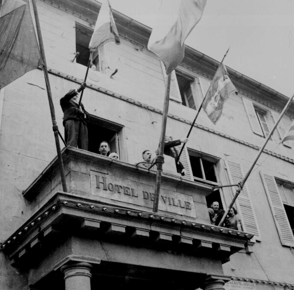 Charles de Gaulle spoke at the balcony of Hotel de Ville, Cherbourg, France, 20 Aug 1944