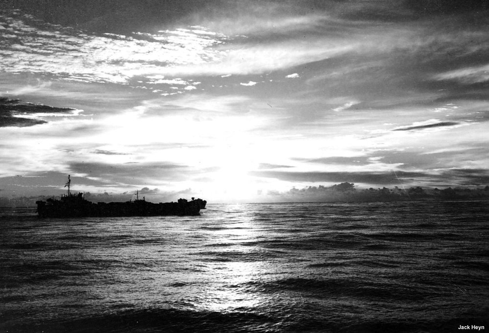 US convoy sailing between Leyte and Mindoro in the Philippine Islands, 25-31 Dec 1944