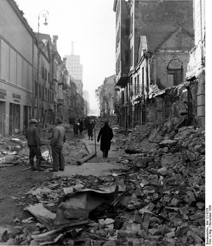 Damaged bulidings in Warsaw, Poland, Nov 1939, photo 2 of 5