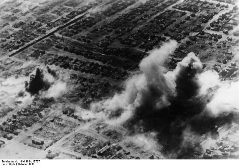 Smoke rising from various districts of Stalingrad, Russia, Oct 1942, photo 2 of 5